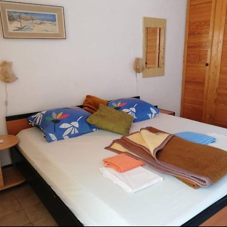 Primošten Seaview Apartment - 10 Minuten From The Center المظهر الخارجي الصورة